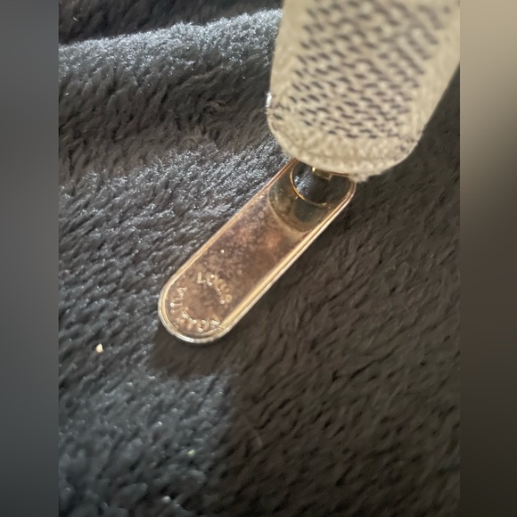 Louis Vuitton Damier Azur Zippy Compact Wallet DISCONTINUED - Picture 10 of 12